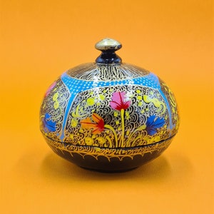 Hand-Painted Lacquered Paper Mache Trinket Box: Floral Jewelry Gift