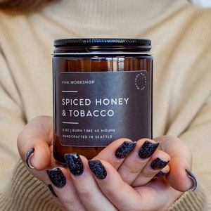 Spiced Honey & Tobacco Soy Wax Candle in Amber Jar - Father&#39;s Day Gift Tobacco Candle - Warm and Sophisticated Aromatherapy Gift for Him