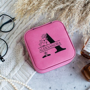 Custom Jewelry Box | Personalized Leather Jewelry Box, Small Earring Organizer, Wedding Gift for Bride, Bridesmaid Gift, Christmas Gifts bild 6
