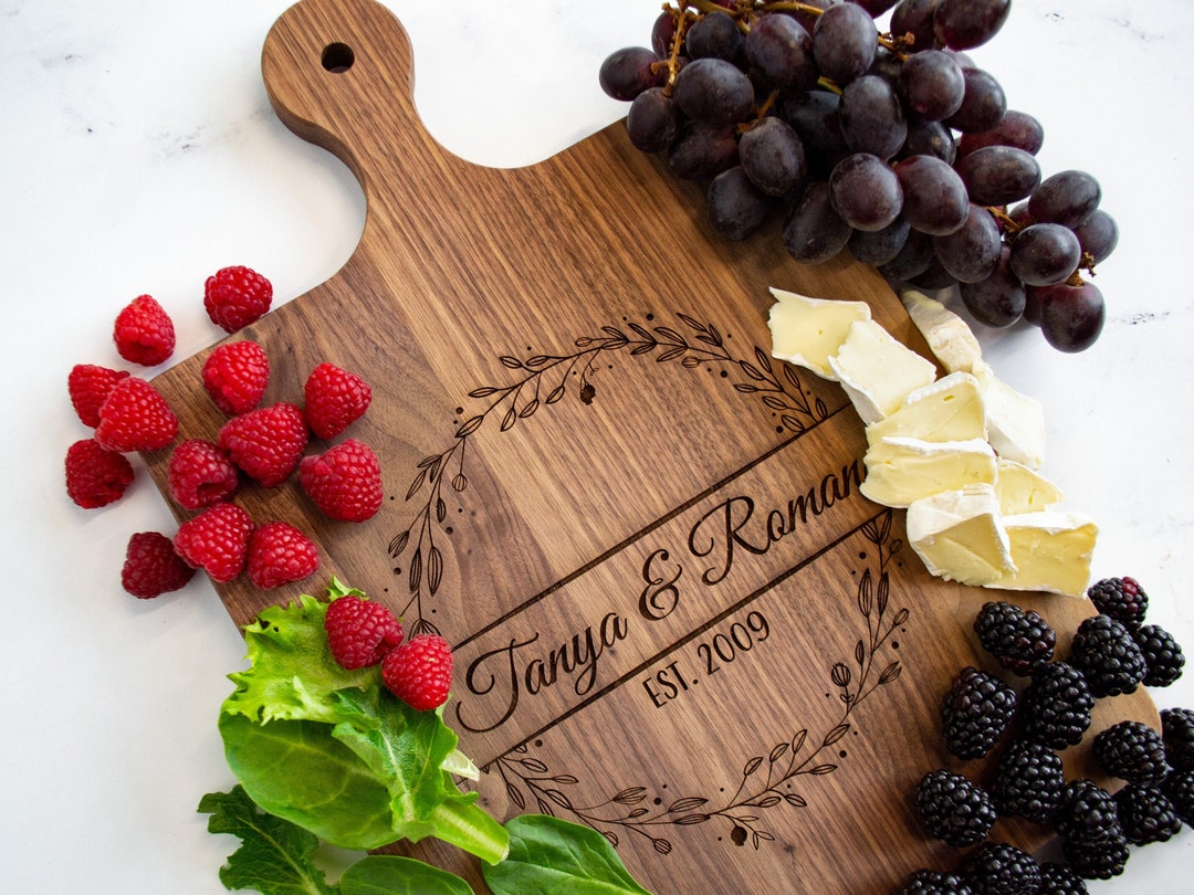 Couple Cutting Board Custom Wedding Gift, Personalized Cutting Board Engagement Gift, Gifts for