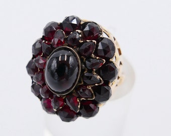 Antique women's garnet yellow gold ring 585 14 kt. 53 5.96 ct master mark crown US 6.5