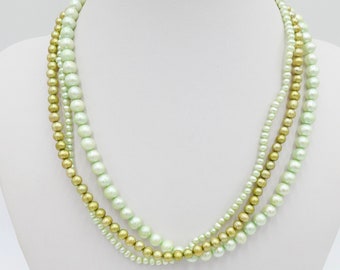 70s pearl necklace cultured pearls green 46 cm gold 585 / 14 kt Ø 7 - 3 mm