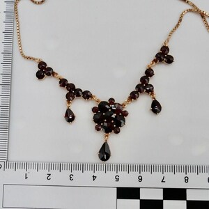 Alte Collier Kette 55cm Rotgold 333 8K Gold mit Granat FBM Venezianerkette