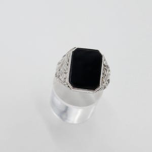 Art Nouveau signet ring men's ring 835 silver size. 60 with ONYX