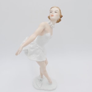 ROSENTHAL Marianne Simson Deinert 1737/29 Gronau Porcelain 29.5 cm Ballerina