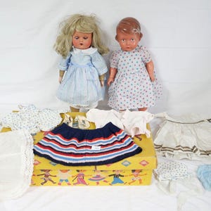 Ancienne Poupée Fille En Costume N° 25 SCHILDKRÖT