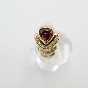 Yellow gold ring with red heart stone and diamonds 1.22 ct 750 18K size 56