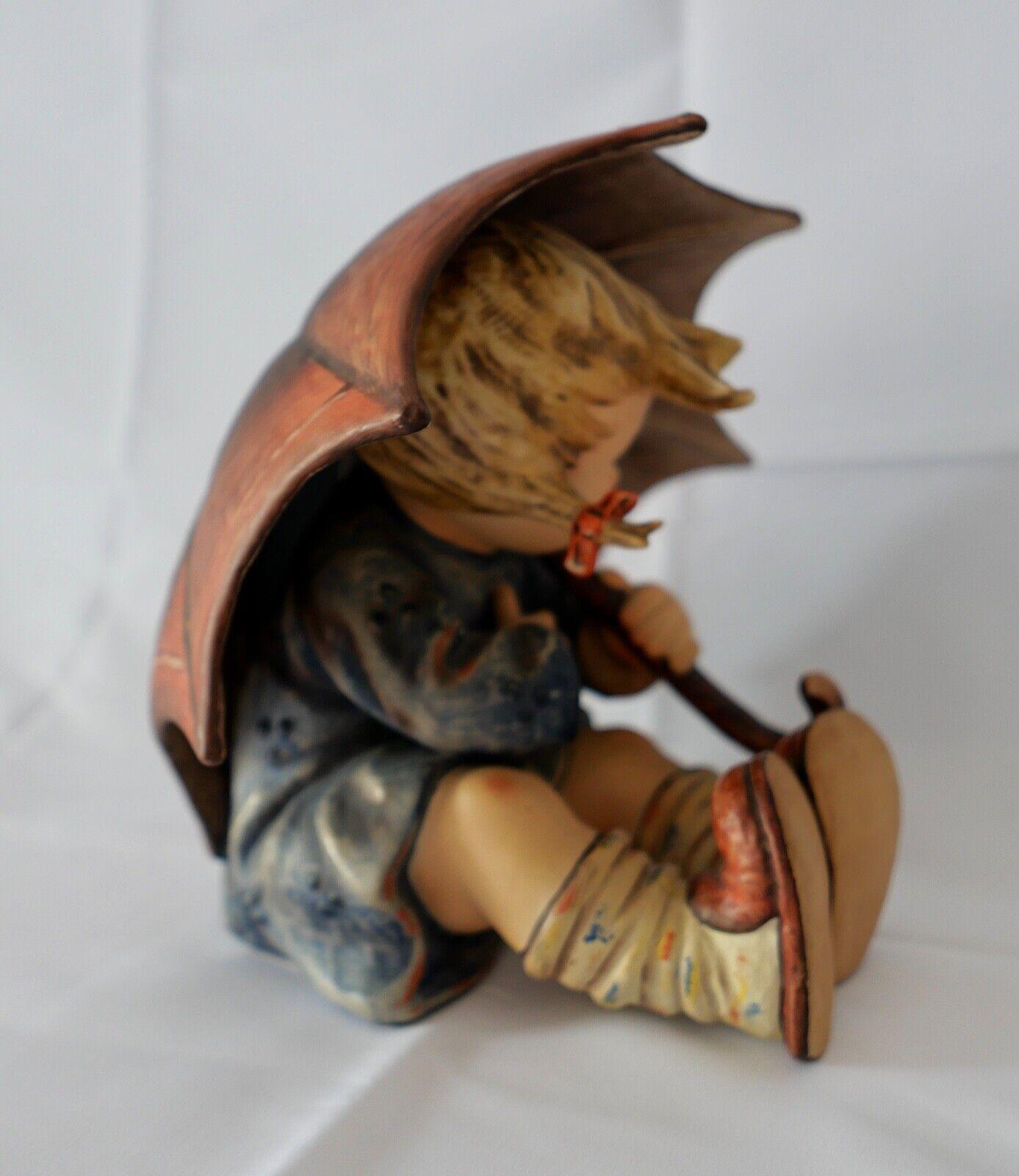 ☆Goebel フンメル人形 「傘少年と傘少女」 ゲーベル社☆e