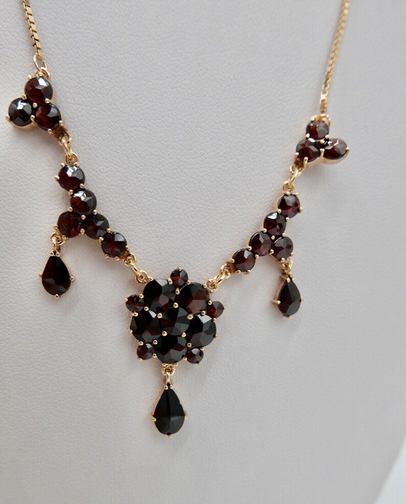 Alte Collier Kette 55cm Rotgold 333 8K Gold mit Granat FBM Venezianerkette
