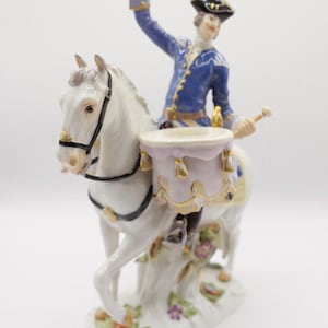 Meissen Figurine Group 1st Choice Timpani Player Drummer on Horseback Kändler 69555
