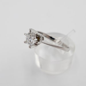 1980s classic solitaire ring white gold 585 14K diamond 0.66 ct size 61
