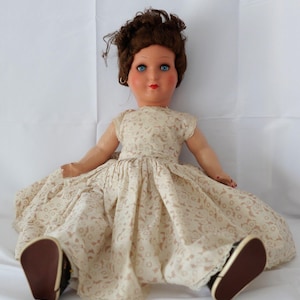 Alte Puppe SF50 Massepuppe Glieder 50 cm Hersteller: M Mädchen im Kleid