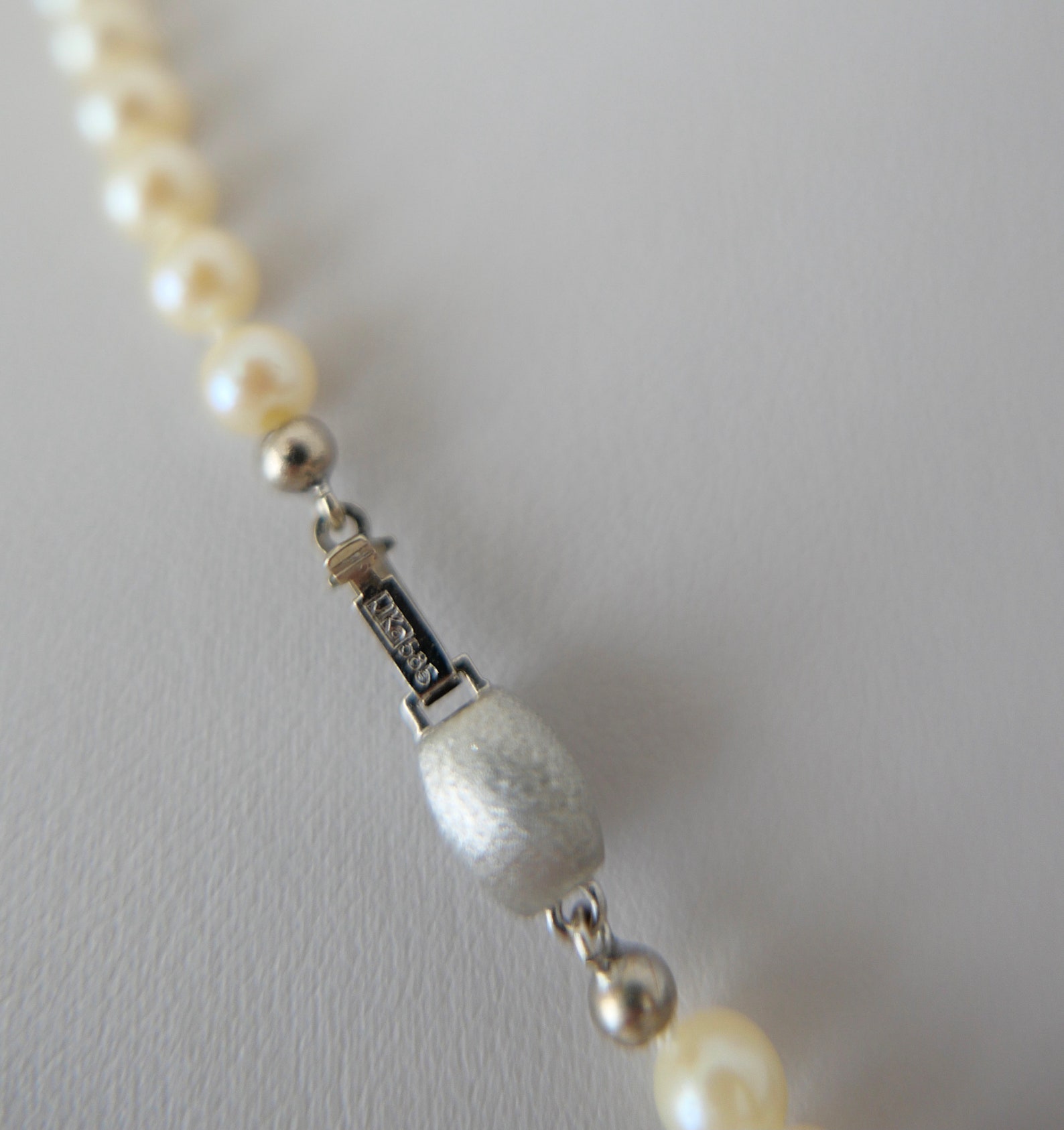 jka pearl necklace