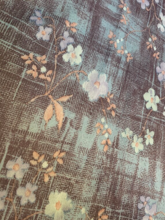 Vintage 70s Polyester Floral Short Sleeve T Shirt… - image 2