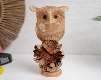 Búho de madera 7,5 pulgadas / 19 cm, estatua de búho, estatuilla de búho, decoración de la casa, regalo de aniversario, inauguración de la casa, decoración del patio, idea de regalo