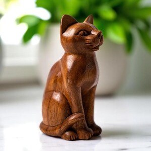 Wooden Sitting Cat 6 Inch / 15 cm, Cat Sculpture, Cat Figurine, Cat Statue, Room Decor, House Decor, Birthday Gift, Christmas Gift image 1
