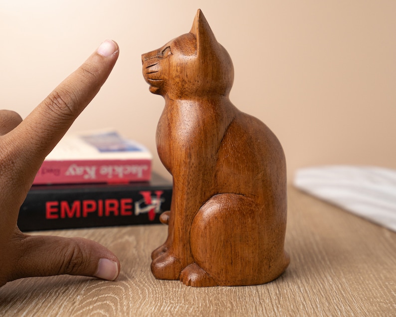 Wooden Sitting Cat 6 Inch / 15 cm, Cat Sculpture, Cat Figurine, Cat Statue, Room Decor, House Decor, Birthday Gift, Christmas Gift image 8
