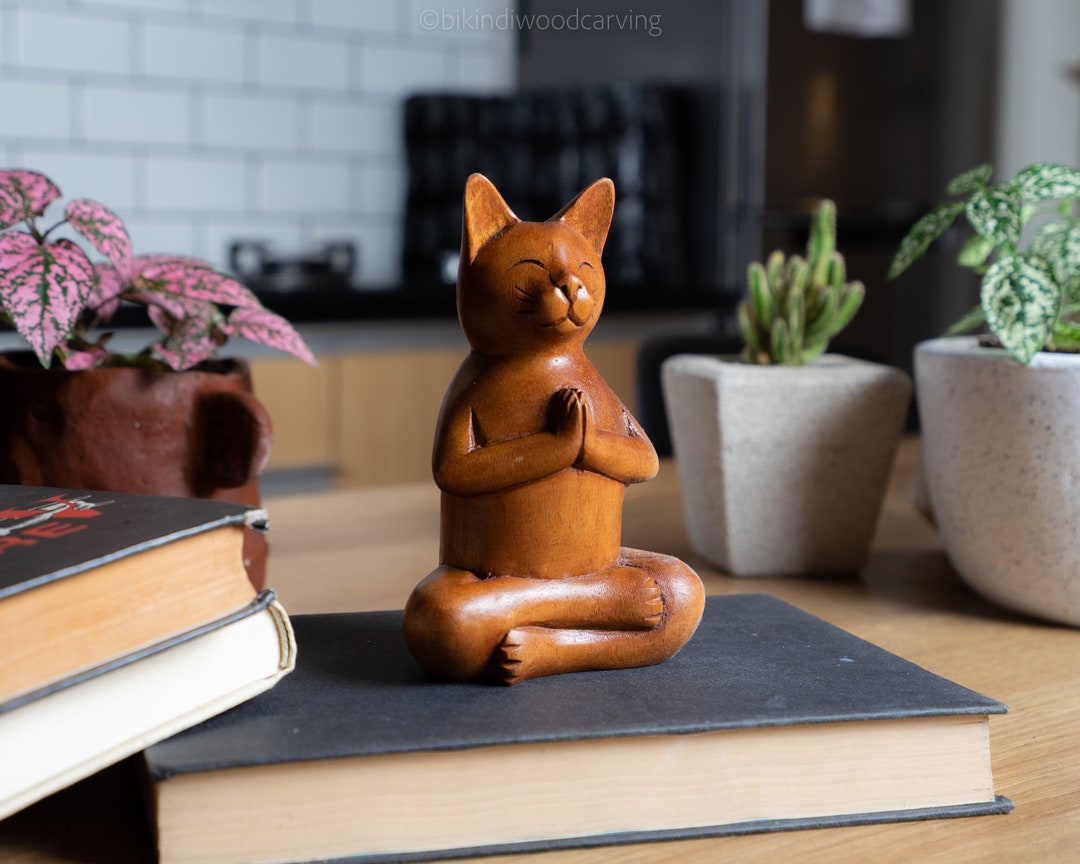 Yoga Cat Statue, Cat Figurine Yoga Cat Sculptures Wood Carving Decor