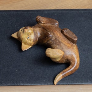 Cat sleeping 2.1 Inch / 5 cm, Wood Statue, Wood Carving, Figurine, Home Decor, Ornament, Birthday Gift, Handmade.