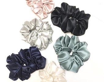 10 pcs Handmade of Silk Scrunchie,Silk Satin scrunchies,Hair Accessories,SILK hair tie, Anti frizz hair band, headbands,  Friendly gifts