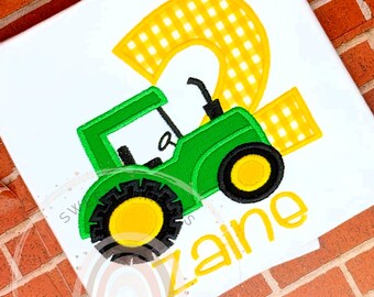 Camiseta de cumpleaños con tractor bordado / Camiseta de granja para niño, nombre personalizado