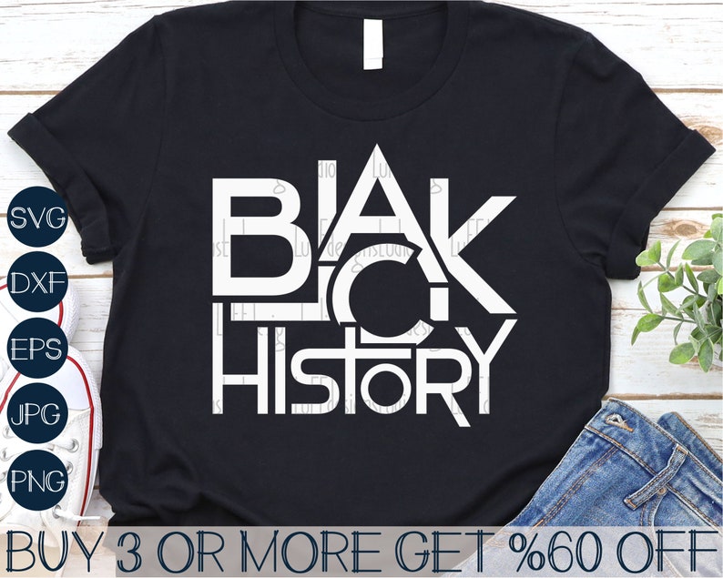 K&ouml;nnte beinhalten: Schwarzes T-Shirt mit dem grafischen Design "Black History". Das Design ist in Wei&szlig; gehalten und zeigt die Worte "Black History" mit &uuml;berlappenden Buchstaben, die ein einzigartiges Design bilden.