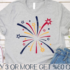 Fuegos artificiales SVG, 4 de julio SVG, Patriótico SVG, Bandera estadounidense SVG, Camiseta infantil SVG, PNG, Archivos SVG para Cricut, Descargas de diseños de sublimación