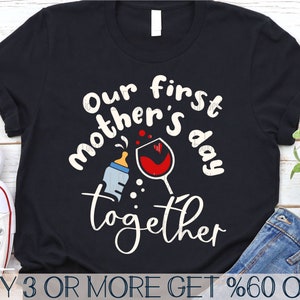 1ère fête des mères SVG, SVG maman et moi, vin SVG, chemise assortie SVG, nouvelle maman SVG, Png, fichiers Svg pour Cricut, téléchargements de dessins par sublimation