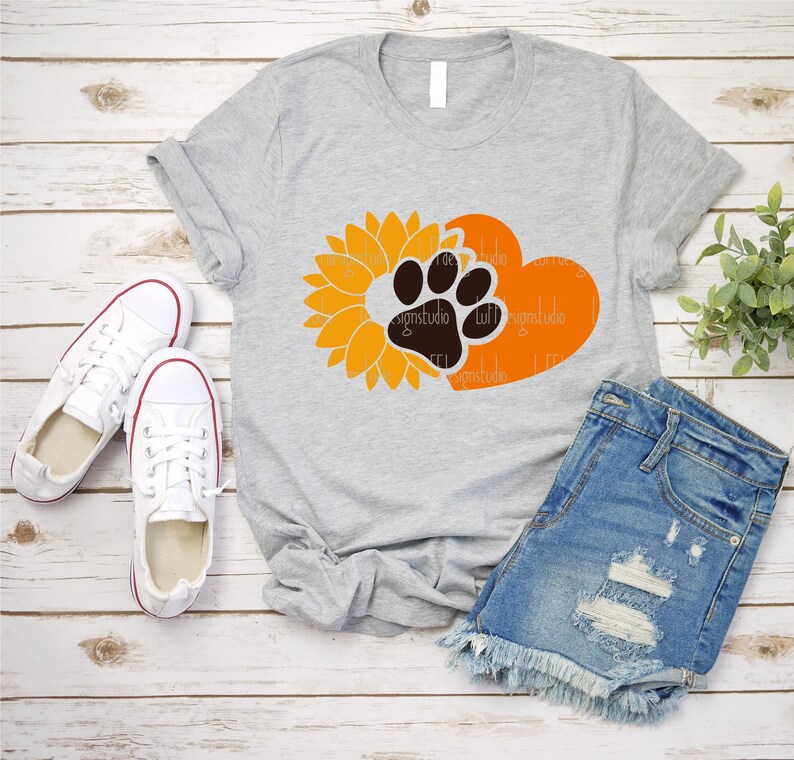 Free Free 217 Dog Mom Sunflower Svg SVG PNG EPS DXF File