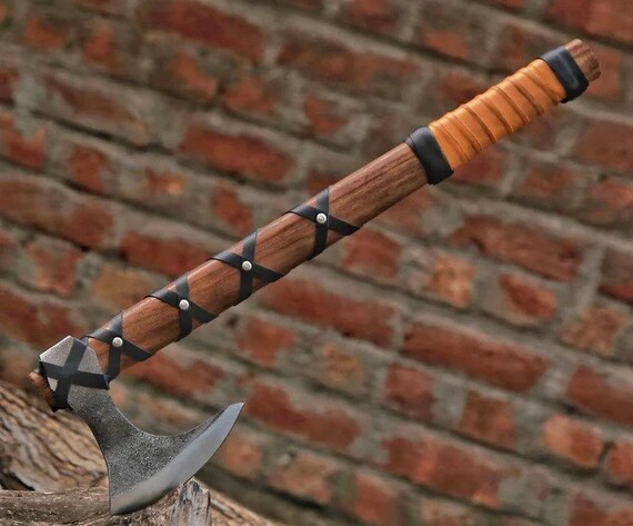 Hache Viking de Ragnar, Windlass