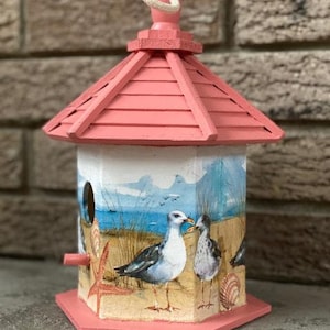 Life is a Beach! Beach Birdhouse