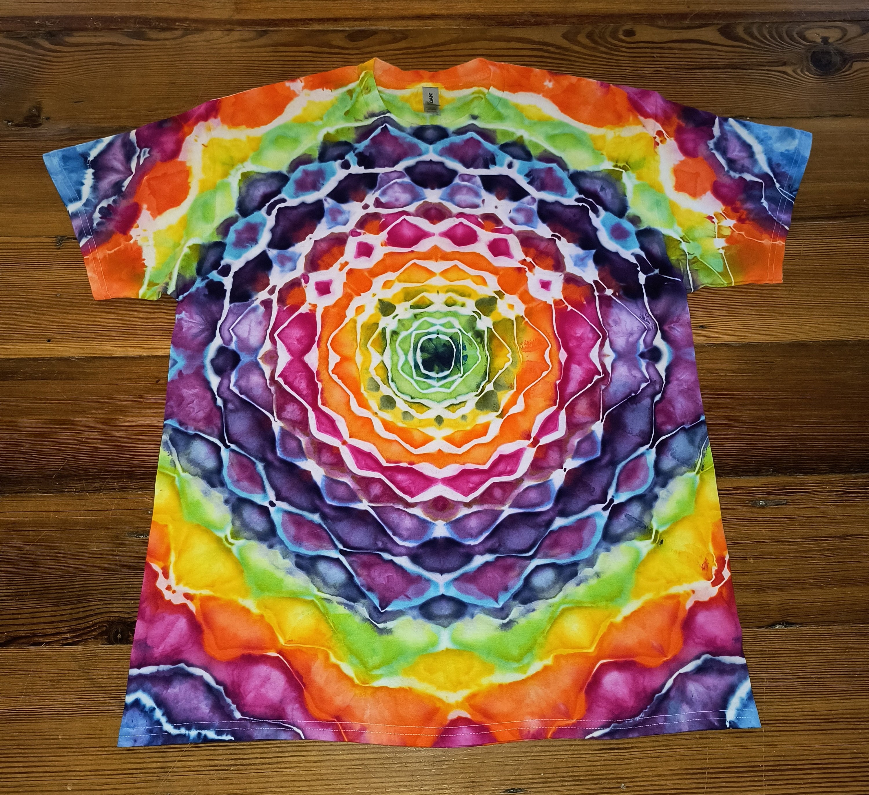 CUSTOM Fractal Tie Dye Shirt | Bwagnuka - Etsy