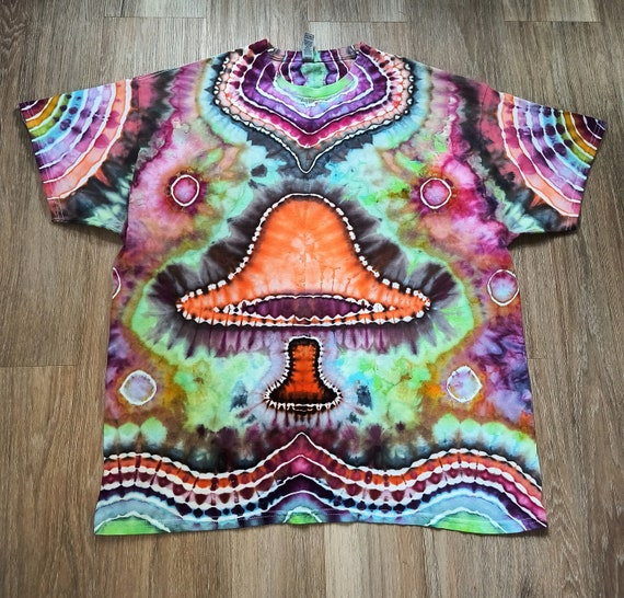 mushroom tie dye t shirt