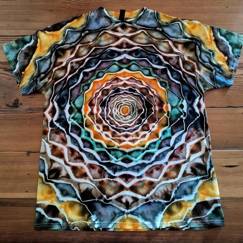 Fractal Clothing - Etsy