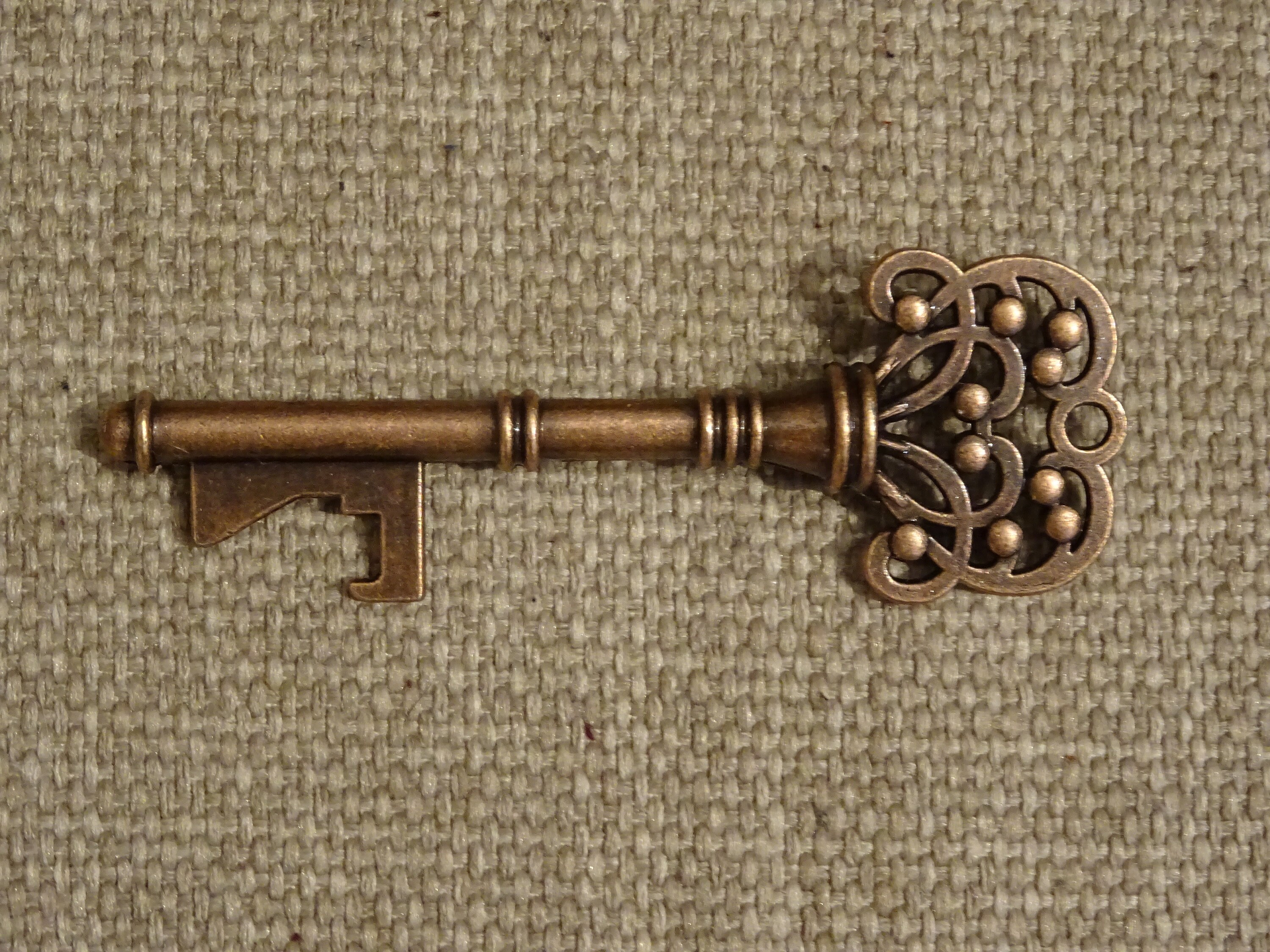 Key, Bronze,Santa's Magic Key, 21st, Wedding, Christmas Key, New Home , Gift , Antique Key, Engagement, good luck, bottle opener