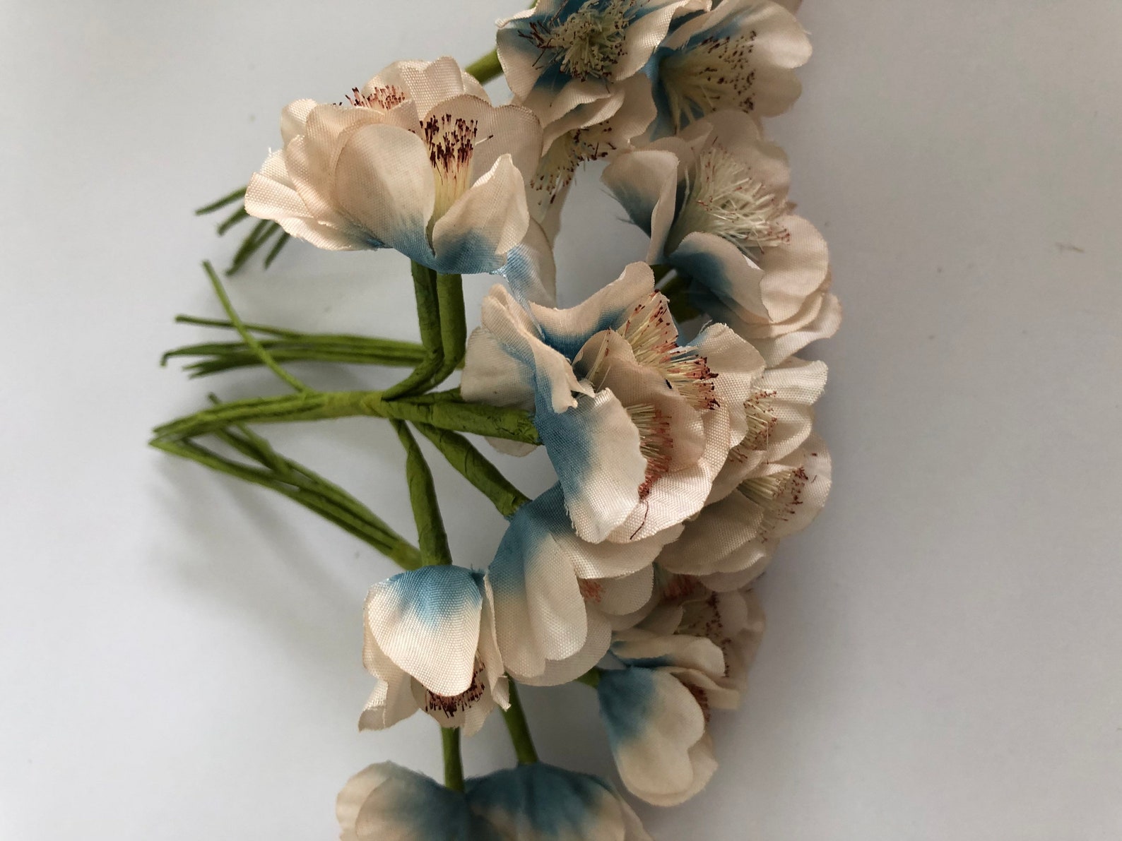 6 pcs Mini silk flowers Tea Roses with Wire stems Craft Etsy