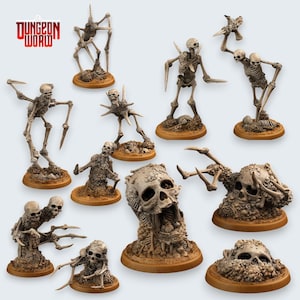 Könnte beinhalten: Eine Sammlung von zehn Dungeon World Skelett-Miniaturen, die verschiedene knochenbasierte Kreaturen, Schädel und Skelettreste auf runden braunen Sockeln zeigen. Die Figuren sind in Off-White-, Beige- und Brauntönen bemalt.