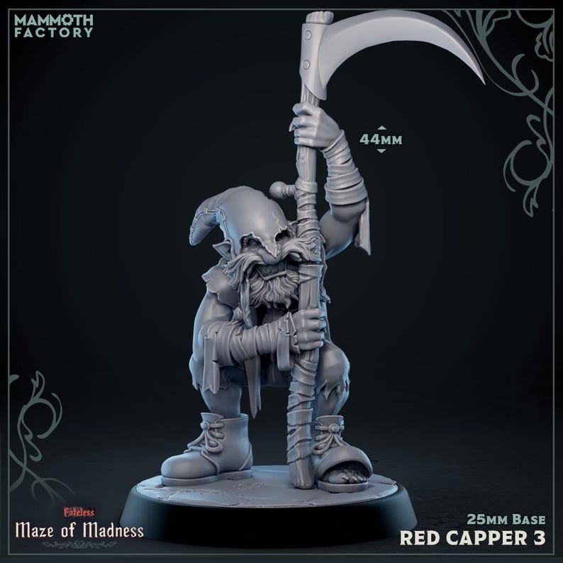 Pode incluir: Uma figura em miniatura cinzenta de um personagem semelhante a um goblin, segurando uma foice de 4,4 cm. A figura est&aacute; vestindo um chap&eacute;u pontudo, roupas esfarrapadas e botas. A base tem 2,5 cm. O texto na base diz "Red Capper 3".