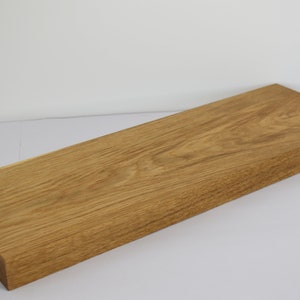 Mensola da parete in rovere, 60 x 20 x 4 cm, bordo dritto, oliato naturalmente - mensola da parete in legno massiccio senza supporto visibile