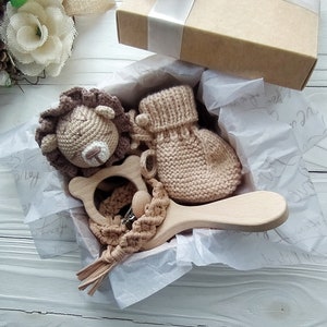 Personalisierter Löwe-Baby-Rassel-Geschenkkorb für werdende Mutter, neue Baby-Willkommens-Geschenk-Box für Dschungel-Baby-Dusche, Baby-Geschenk-Set
