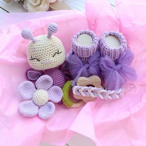 Neugeborene Geschenk-Set für Mädchen, Willkommen Baby-Geschenk-Box personalisiert, Erwartete Mutter Geschenk, Handmade Schmetterling Baby-Dusche-Geschenk, Neue Mutter Geschenkkorb