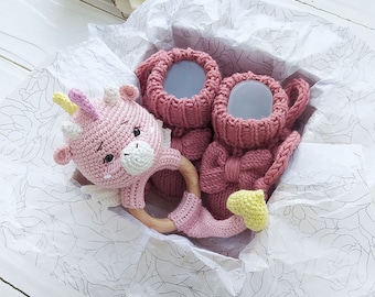 New mom gift basket postpartum New parents expecting baby girl gift Pregnancy gift box girl New baby girl welcome gift Baby girl present
