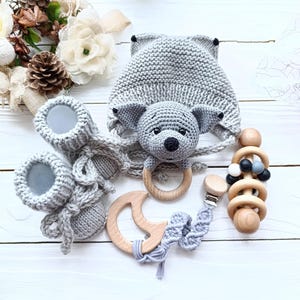 Wolf Baby-Geschenk-Set Schwangerschaft Geschenk-Box Neue Mutter Geschenk Baby-Dusche-Geschenk Set Neugeborene Geschenk Korb Crochet Wolf Baby erste Rassel Spielzeug & Booties Set