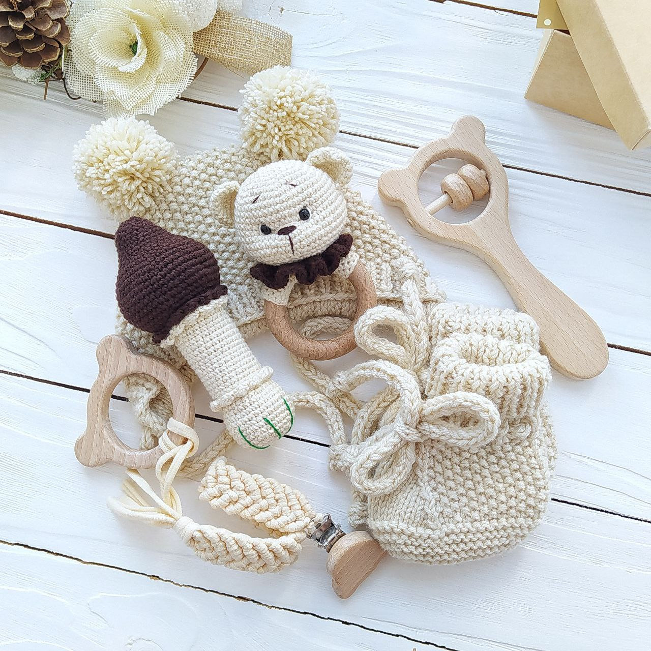 Bear Baby Gift Set Woodland Baby Shower Gift Basket for Newborn Gender ...