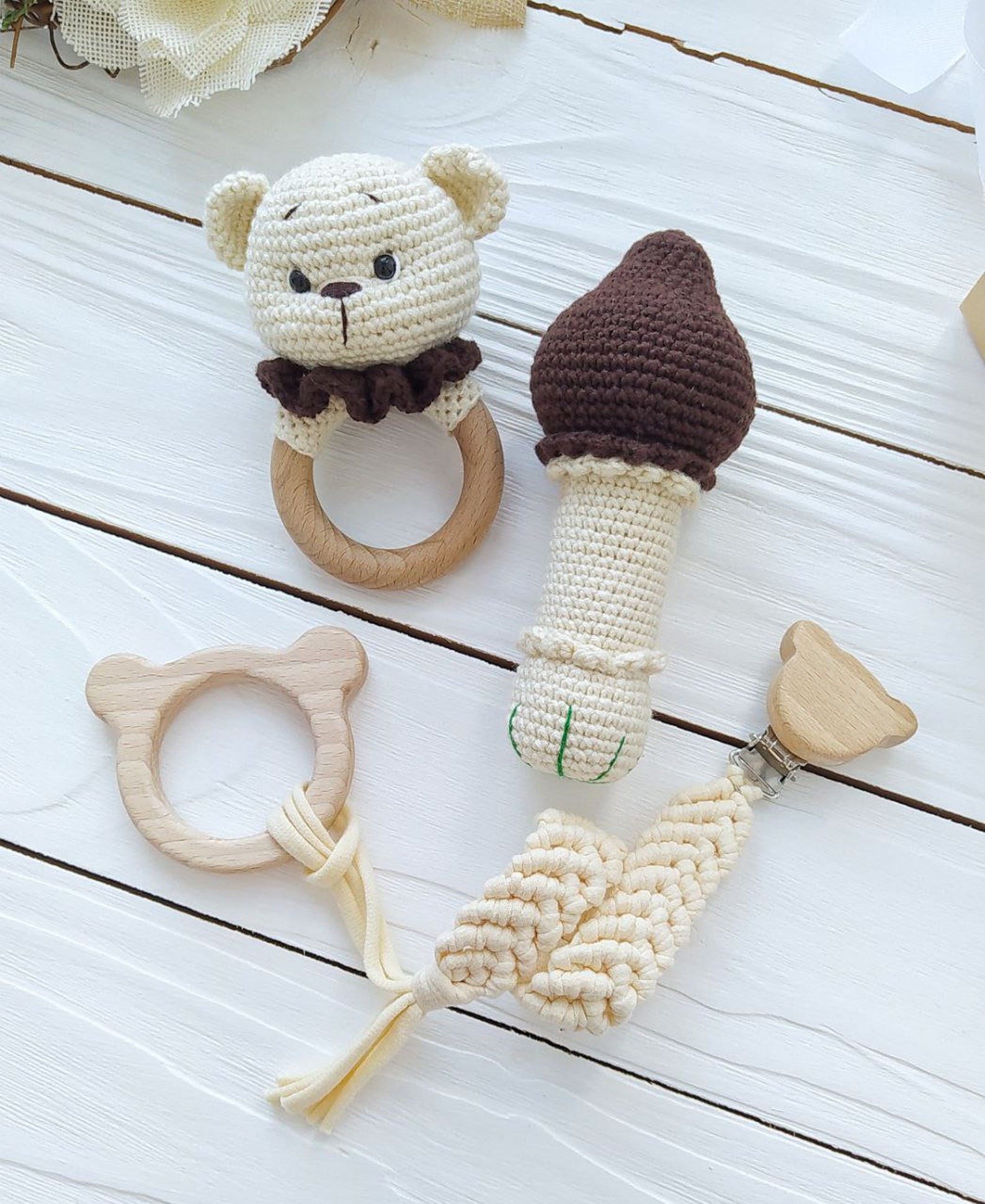 Bear Baby Gift Set Woodland Baby Shower Gift Basket for Newborn Gender ...
