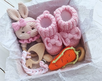 Baby girl First Easter gift with Bunny rattle & booties set, Crochet Carrot rattle toy, Girl Easter basket stuffers, Newborn Easter gift box