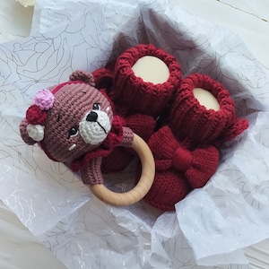 Bär Baby-Geschenk-Box für schwangere Freund Es ist ein Mädchen-Baby-Geschenk für werdende Mutter Tier Rassel Spielzeug personalisierte Tante Baby-Mädchen Geschenk