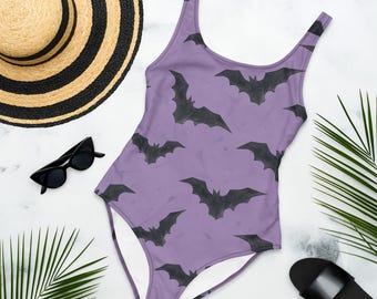 Purple Bat Swimsuit: Halloween Women&#39;s One-Piece Beachwear