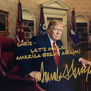Personalized/Customized President Donald Trump Gold Autographed 8x10 Photo - FREE SHIPPING!