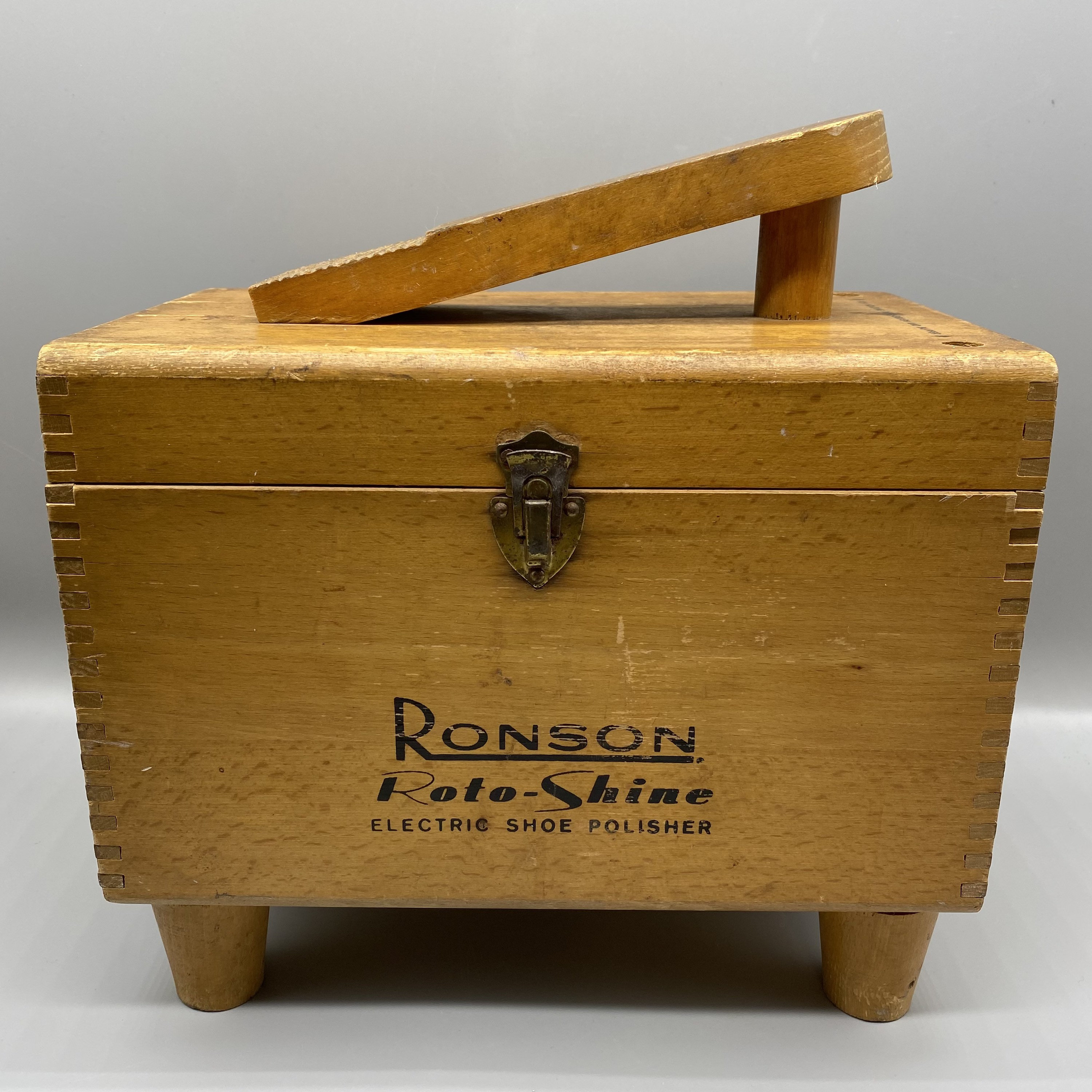 Ronson roto shine store electric shoe polisher